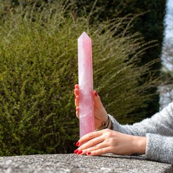 rose quartz, rose quartz crystal, obelisk, crystal obelisk