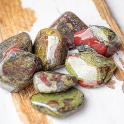 dragons blood kristal za več energije