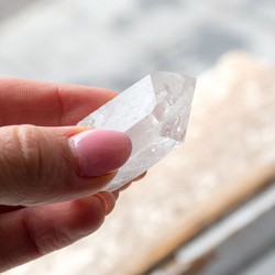 kamena strela, kamena strela kristal, kamena strela špica, kamena strela naravna špica