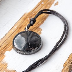 black tourmaline, orgonite, orgonite necklace, orgonite jewellery, energy jewellery