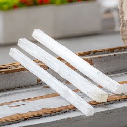 SELENIT neobdelan naravni surovi kristal palica 25 cm