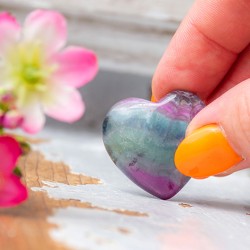 fluorit, mavrični fluorit, fluorit ogrlica, fluorit nakit, kristali za intuicijo, kristali za pomiritev