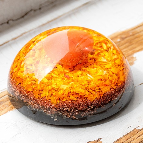 CARNELIAN Orgonite half sphere 45