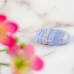 healing chalcedony
spiritual growth crystal
throat chakra crystal
blue chalcedony benefits