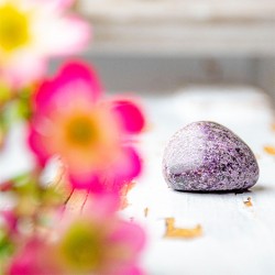 stichtite, crystal, 
 crystals online store Slovenija healing crystals, natural stones,
