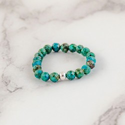 Nakit za čakre
Energetski prstan s krizokolo
Modro-zeleni kamen