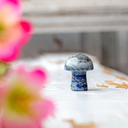 lapis lazuli kamen kristali za spomin, pravi kristali, poldragi kamni, modri kamni, lapis kamen