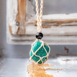 Macrame necklace for crystals