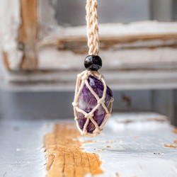 Macrame necklace for crystals