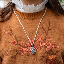 Macrame necklace for crystals