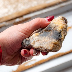 opal, dendrit opal, kristal dendrit opal , dendrit opal večji kos, surovi kristali