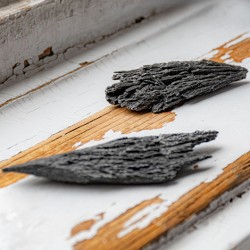 kyanite, black kyanite, raw crystal, raw kyanite, raw black kyanite, kyanite crystal, kyanite stone