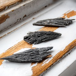 kyanite, black kyanite, raw kyanite, raw black kyanite, crystals for protection