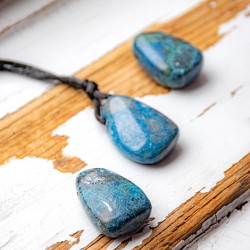 necklace from crystals, crystal jewlery, crystals, stones, energetic jewlery