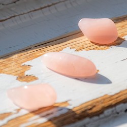 rose quartz, ROSE QUARTZ pocket gemstone, rose quartz crystal