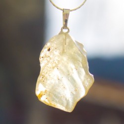 Solarni pleksus kristali
Zlato-rumeni kristal
libijski zlati tektit nakit, puščavsko steklo, libijski zlati tektit