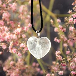 obesek kamena strela, trgovina s kristali, zaščitni kristal, kamena strela kristal,