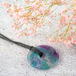 fluorit, mavrični fluorit, fluorit ogrlica, fluorit nakit, kristali za intuicijo, kristali za pomiritev živcev