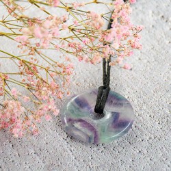 fluorit, mavrični fluorit, fluorit ogrlica, fluorit nakit, kristali za intuicijo, kristali za pomiritev živcev