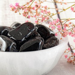 BLACK TOURMALINE pocket crystal, black turmaline gemstone, black turmaline,