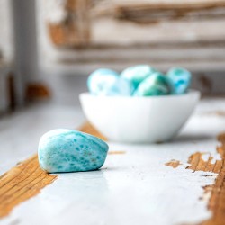 kristali za peto čakro, modri larimar, kristal larimar, redki kristali