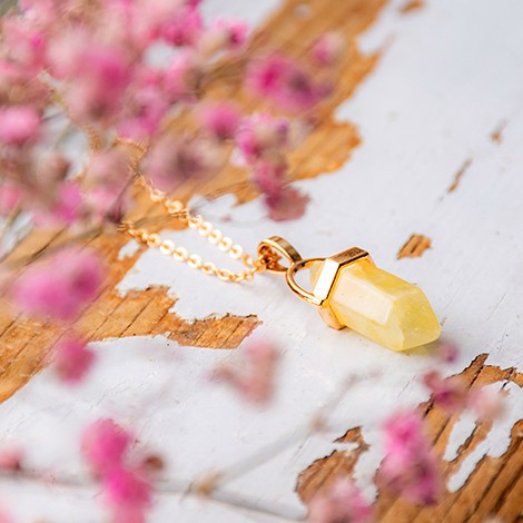 limonite quartz, lemonin, necklace, crystal necklace, necklace with crystal, zlati zdravilec, golden healer