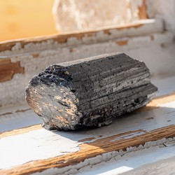BLACK TOURMALINE raw crystal  black turmaline gemstone, protect energy