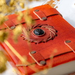 Dnevnik s kristalom, usnjeni dnevnik, dnevnik z oniksom, rustikalen dnevnik, ugodna cena, usnjeni dnevnik ugodna cena