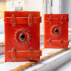 Dnevnik s kristalom, usnjeni dnevnik, dnevnik z oniksom, rustikalen dnevnik, ugodna cena, usnjeni dnevnik ugodna cena