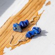 lapis lazuli, lapis lazuli kristali, lapis lazuli uhani, lapis lazuli nakit, lapis lazuli