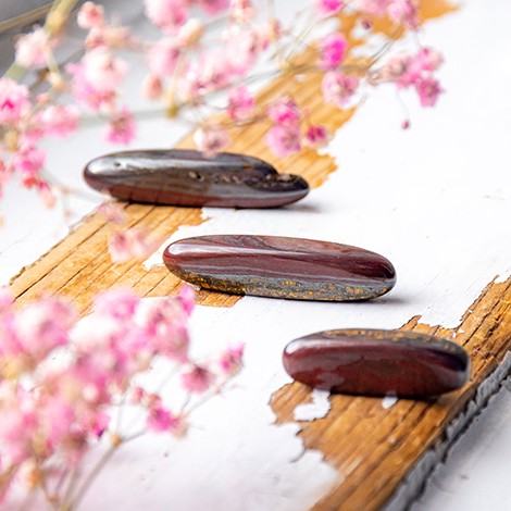 tiger's iron,tiger's eye, crystal for strength, crystals for power, energy crystal, pocket crystal