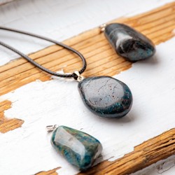 apatite, APATITE necklace, apatite crystal,