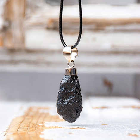 TEKTITETE Necklace, cosmic stone,