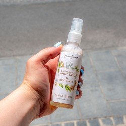 sprej, kadilo, čiščenje prostora, čiščenje energij, palo santo, beli žajbelj