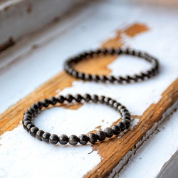 crystals for strength, crystals for protection, crystals for root chakra,