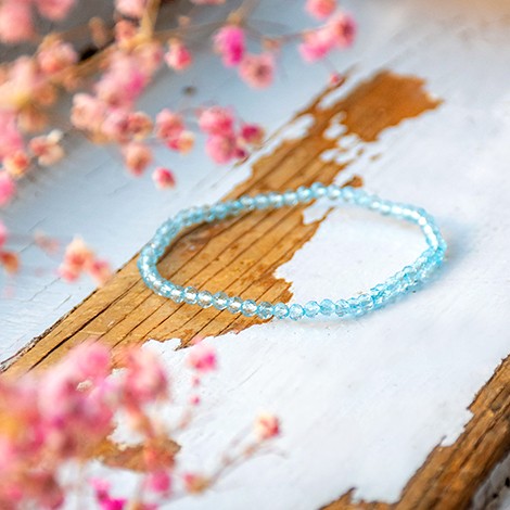 blue topaz, topaz bracelet, crystal bracelet, topaz crystal, topaz jewelry