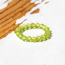 PERIDOT ring falset peridot crystal peridpt gemstone