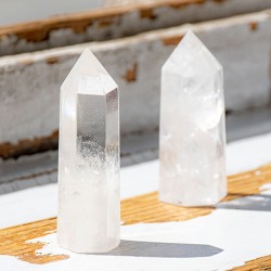 kamena strela obelisk, kamena strela, kvarc kristal, gorski kristal, clear crystal