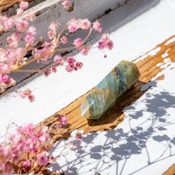 BLUE ONIYX obelisk, blue onyx crystal, blue onyx, onyx,