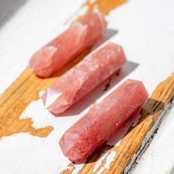 STRAWBERRY QUARTZ obelisk,  STRAWBERRY QUARTZ crystal, jagodni kvarc,