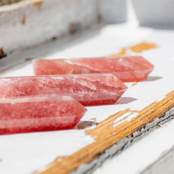 STRAWBERRY QUARTZ obelisk,  STRAWBERRY QUARTZ crystal, jagodni kvarc,