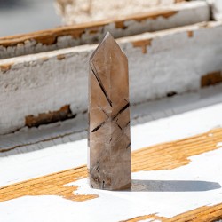 turmaline quartz, natural quartz, quartz pont, quartz obelisk
