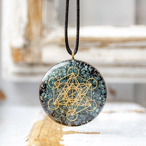 APATITE BLACK TOURMALINE  orgonite necklace metatron, orgone energy
