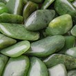 žad, žad nefrit, žad kristal, nefrit, kristal za mir, jade, kristali za ljubezen