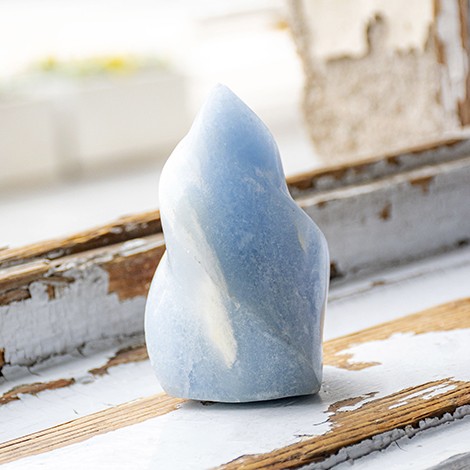 celestin, celestin večji , kristal za meditacijo, celestite angelski kristal