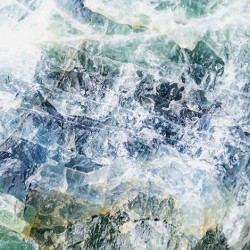 fluorit surovi naravni kristal, večji kristal, nebrušen fluorit, trgovina s kristali, naravni kristal