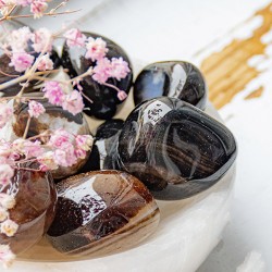 black agate, agate, pocket crystal, energy crystal, black agate crystal,