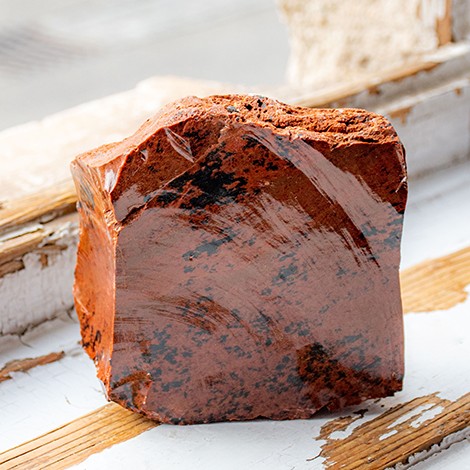 mahagoni obsidian, mahagoni obsidian večji kos, kristali za zaščito, kristali za moč, kristali proti negativni energiji