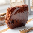 mahagoni obsidian, mahagoni obsidian večji kos, kristali za zaščito, kristali za moč, kristali proti negativni energiji