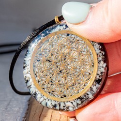 LARIMAR BLACK TOURMALINE orgonite, radiation protection